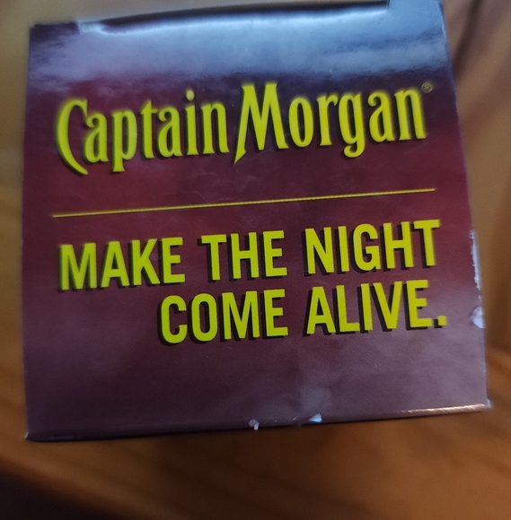 ๐ 3 for $15 Deal! ๐Captain Morgan barrel shot glass - Picture 2 of 7